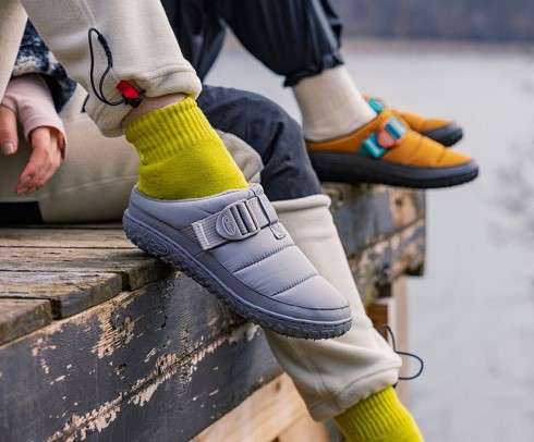 Zueco Ramble Puff Mujer Chacos Gris Ceniza