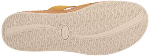 Sandalia Mujer Chacos Ocre