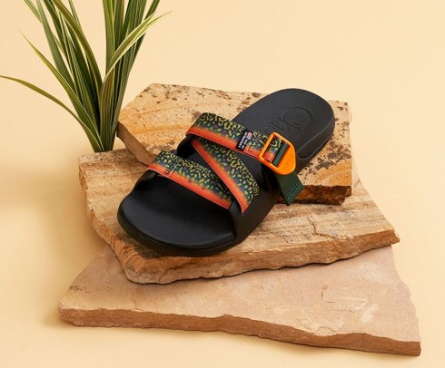 Chanclas De Mujer X Thomas Rhett Chillos Brook Trout Chacos